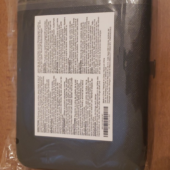 Younique brush set - Picture 5 of 5